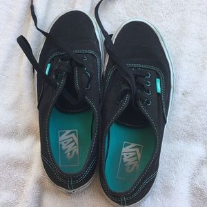Black vans